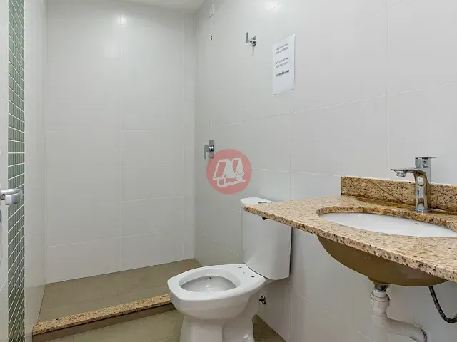 Casa 3 quartos e 2 banheiros, para alugar, no bairro Guarujá em Porto Alegre