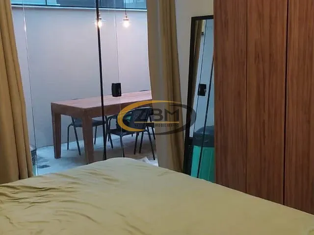 Casa 3 quartos e 2 banheiros, à venda, no bairro Colinas em Londrina