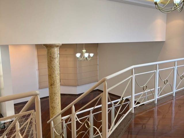 Casa 4 quartos e 1 banheiro, à venda ou para alugar, no bairro Jardim Satélite em São João da Boa Vista