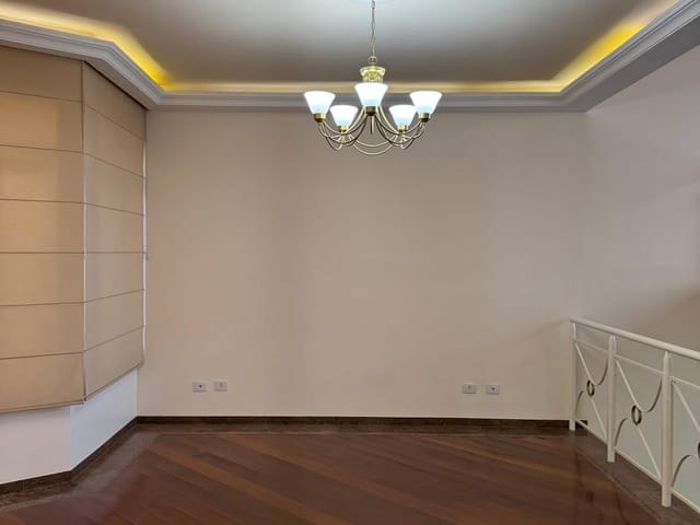 Casa 4 quartos e 1 banheiro, à venda ou para alugar, no bairro Jardim Satélite em São João da Boa Vista