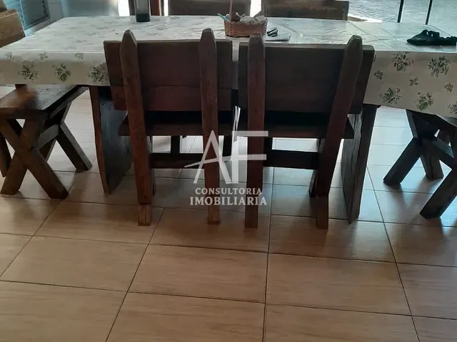 Casa com 504m², à venda, no bairro Jardim das Nações em Taubaté