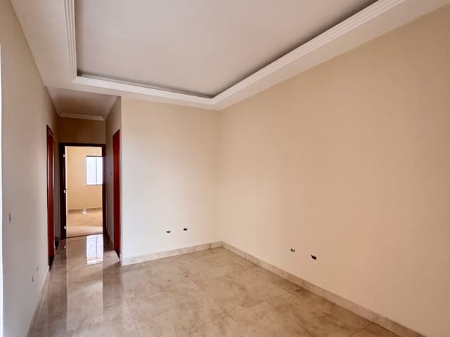 Casa com 90m² 3 quartos e 2 banheiros, à venda, no bairro Cará-cará em Ponta Grossa