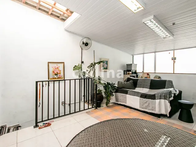 Casa 2 quartos e 1 banheiro, à venda, no bairro Vila Veloso em Carapicuíba