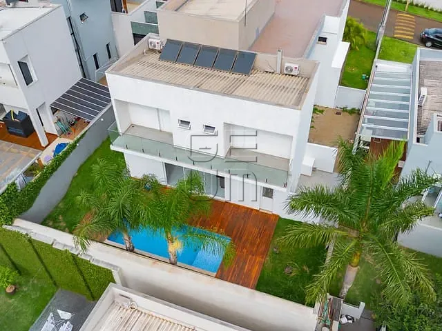 Casa com 496m² 5 quartos e 6 banheiros, à venda, no bairro Jardim Costa do Sol em Rolândia