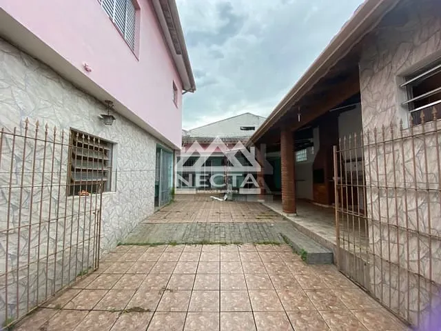 Casa com 300m² 2 quartos e 3 banheiros, à venda, no bairro Indaiá em Caraguatatuba