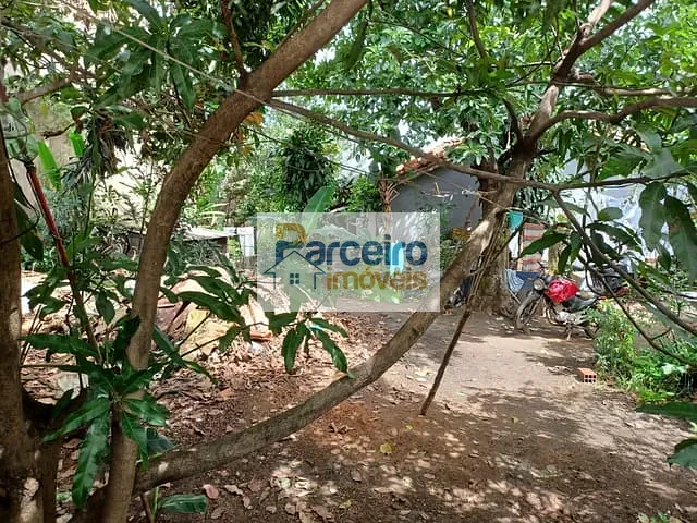 Casa com 441m² 2 quartos e 1 banheiro, à venda, no bairro Vila Santana em São Paulo