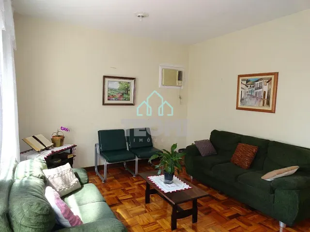 Casa com 510m² 5 quartos e 3 banheiros, à venda, no bairro Jardim das Nações em Taubaté