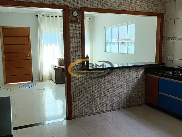Casa 3 quartos e 3 banheiros, à venda ou para alugar, no bairro Setor 7 em Ibiporã