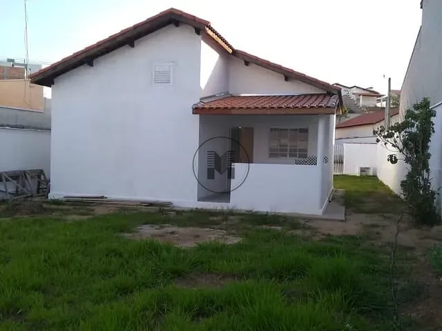 Casa com 360m² 3 quartos e 1 banheiro, à venda, no bairro Residencial Coopemi I em Guaratinguetá