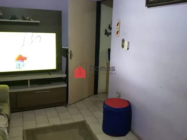 Casa à venda, no bairro Mantiqueira em Pindamonhangaba