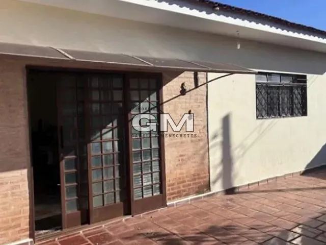 Casa 4 quartos e 3 banheiros, à venda, no bairro Jardim Das Acácias  em Cravinhos