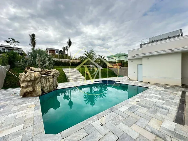 Casa com 1070m² 4 quartos e 4 banheiros, à venda, no bairro Kurumin em Itu