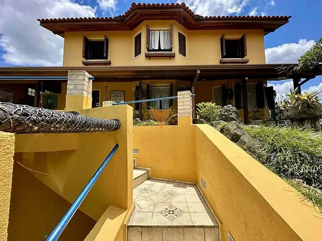 Casa 3 quartos e 3 banheiros, à venda, no bairro Nova Higienópolis em Jandira