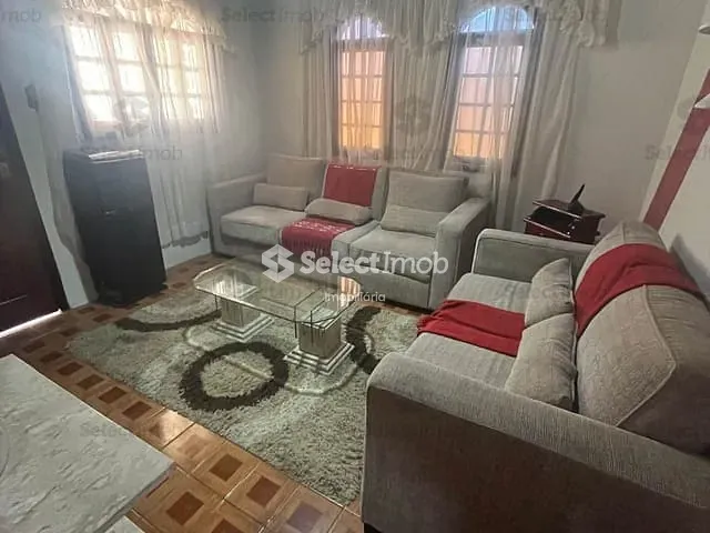 Casa com 239m² 2 quartos e 1 banheiro, à venda, no bairro Vila Bocaina em Mauá