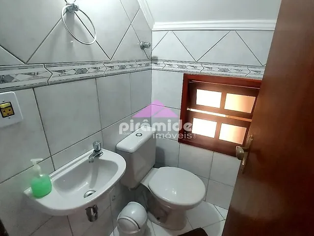 Casa com 125m² 3 quartos e 2 banheiros, à venda, no bairro Jardim Satélite em São José Dos Campos
