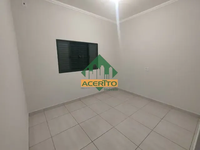 Casa com 200m² 2 quartos e 2 banheiros, à venda, no bairro Residencial Jardim Centenário em Araçatuba