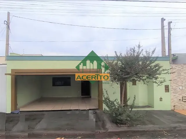 Casa com 200m² 2 quartos e 2 banheiros, à venda, no bairro Residencial Jardim Centenário em Araçatuba