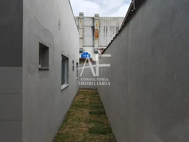 Casa 2 quartos e 2 banheiros, à venda, no bairro Loteamento do Sindicato dos Metalúrgicos em Taubaté