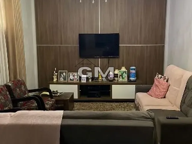 Casa 4 quartos e 4 banheiros, à venda, no bairro Parque São José  em Cravinhos