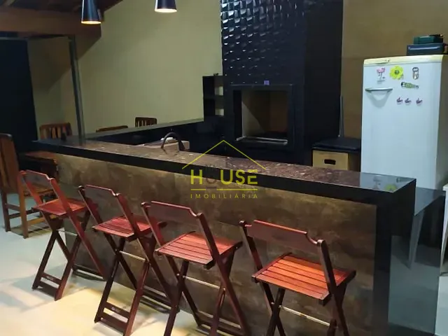 Casa 2 quartos e 2 banheiros, à venda, no bairro Parque Universitário em Fernandópolis