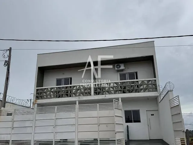 Casa 3 quartos e 1 banheiro, para alugar, no bairro Monte Belo em Taubaté