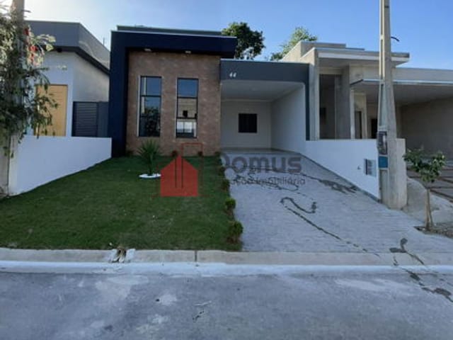 Casa com 200m², à venda, no bairro Residencial Vila Romana em Pindamonhangaba