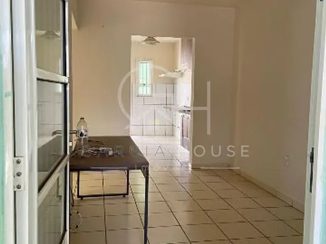 Casa 2 quartos e 1 banheiro, à venda, no bairro Jardim Cristo Redentor em Ribeirão Preto