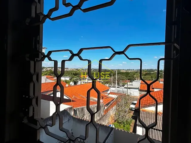 Sobrado 2 quartos e 1 banheiro, para alugar, no bairro Jardim Bom Clima em Votuporanga