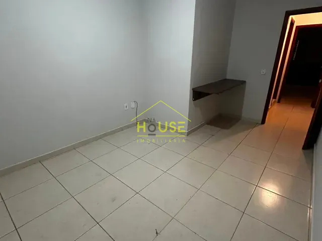 Sobrado 2 quartos e 1 banheiro, para alugar, no bairro Jardim Bom Clima em Votuporanga