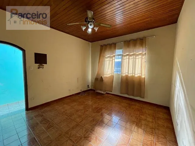 Casa 2 quartos e 3 banheiros, à venda, no bairro Quarta Parada em São Paulo
