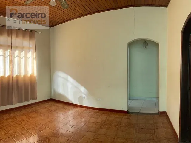 Casa 2 quartos e 3 banheiros, à venda, no bairro Quarta Parada em São Paulo