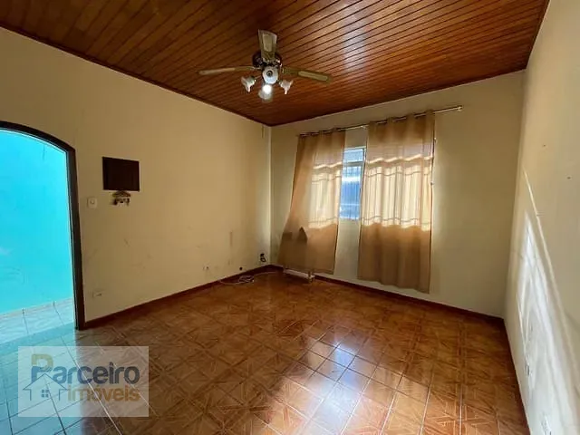 Casa 2 quartos e 3 banheiros, à venda, no bairro Quarta Parada em São Paulo
