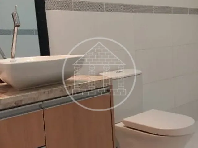 Casa com 940m² 3 quartos e 2 banheiros, à venda, no bairro Lagoa Grande em Embu-Guaçu