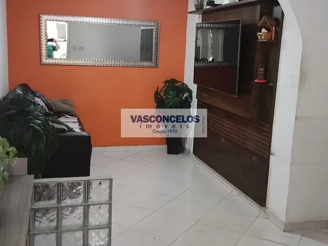 Casa com 206m² 3 quartos e 1 banheiro, à venda, no bairro Jardim Ismênia em São José dos Campos