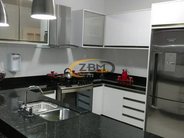 Casa com 300m² 3 quartos e 2 banheiros, à venda, no bairro Jardim Alvorada em Londrina