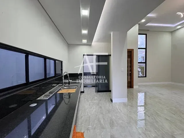 Casa com 250m² 3 quartos e 4 banheiros, à venda, no bairro Residencial Campos do Conde II em Tremembé