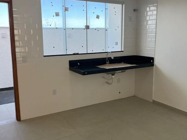 Casa com 100m² 3 quartos e 3 banheiros, à venda, no bairro Vale das Palmeiras em Macaé
