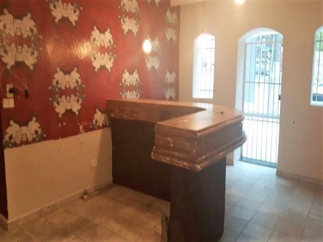 Casa com 300m² 1 quarto e 3 banheiros, à venda ou para alugar, no bairro Perdizes em São Paulo