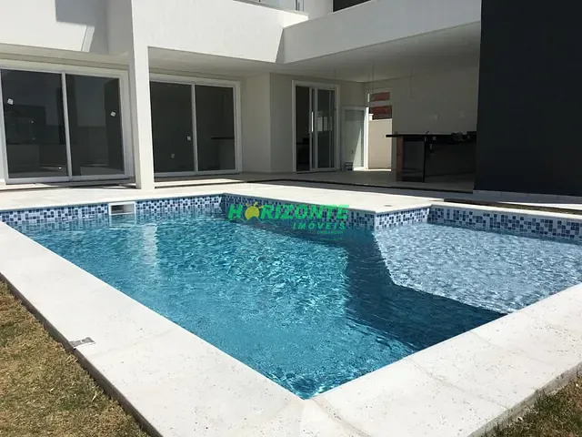Casa com 450m² 4 quartos e 6 banheiros, à venda, no bairro Condomínio Residencial Montserrat em São José dos Campos