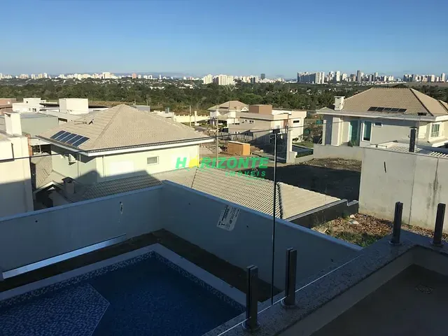 Casa com 450m² 4 quartos e 6 banheiros, à venda, no bairro Condomínio Residencial Montserrat em São José dos Campos