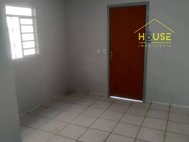 Casa 2 quartos e 1 banheiro, à venda, no bairro Vila América em Votuporanga