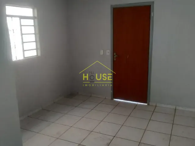 Casa 2 quartos e 1 banheiro, à venda, no bairro Vila América em Votuporanga