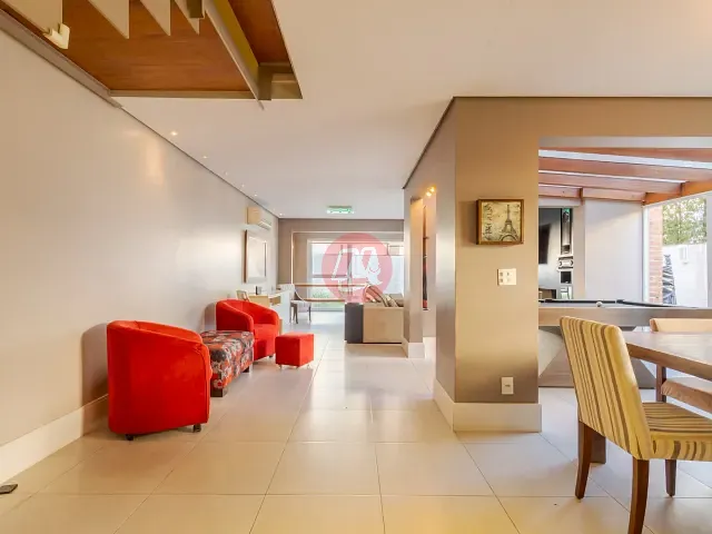 Casa com 220m² 3 quartos e 3 banheiros, à venda, no bairro Lomba do Pinheiro em Porto Alegre