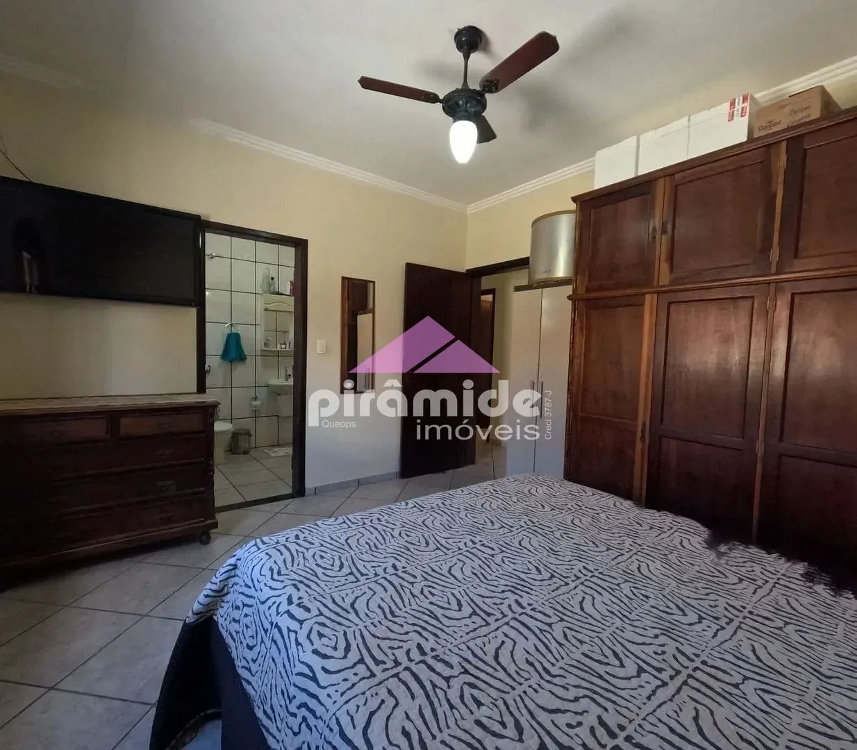 Casa, 3 quartos, 200 m² - Foto 4
