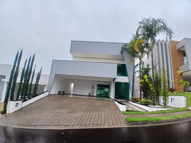 Casa Alto Padrão para locação - Condomínio Valle da Prata