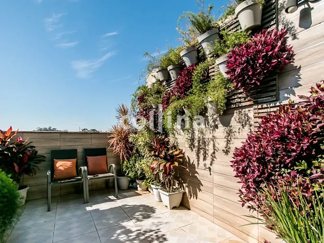 Casa com 150m² 3 quartos e 3 banheiros, à venda, no bairro Jardim Lice em Carapicuíba