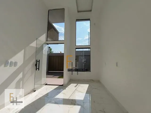 Casa com 180m² 3 quartos e 2 banheiros, à venda, no bairro Independência em Aparecida de Goiânia
