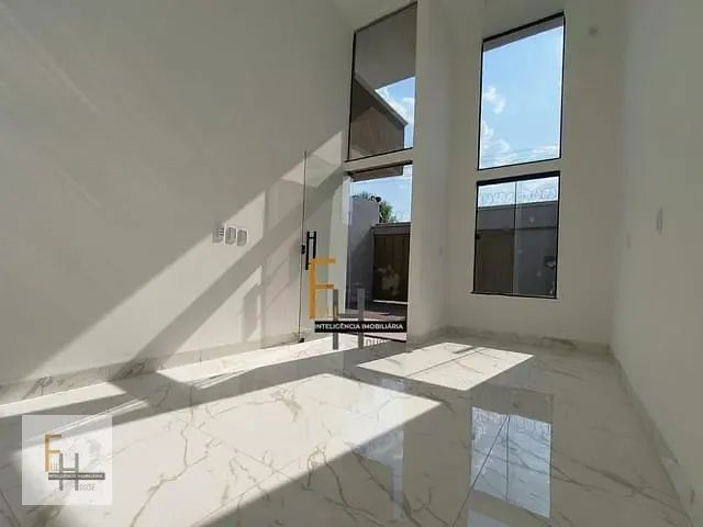 Casa com 180m² 3 quartos e 2 banheiros, à venda, no bairro Independência em Aparecida de Goiânia