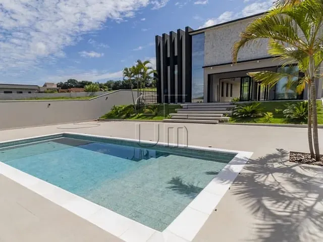 Casa com 1543m² 4 quartos e 5 banheiros, à venda, no bairro Rodovia em Sertanópolis