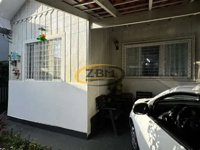 Casa com 266m² 3 quartos e 3 banheiros, à venda, no bairro Caravelle em Londrina